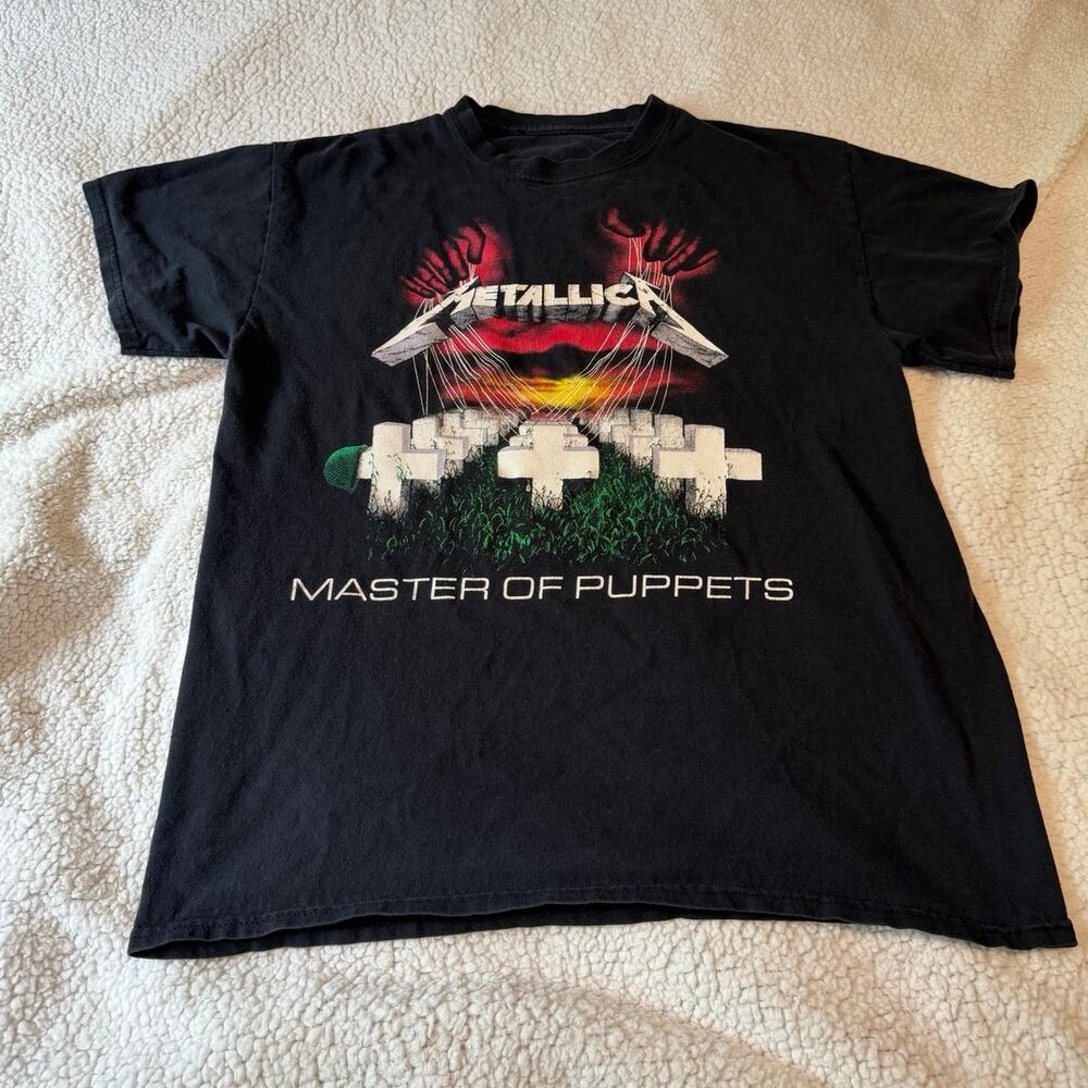 Metallica Master of Puppets Graphic T-Shirt - Black - Size Medium